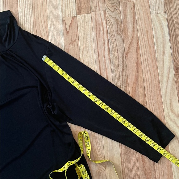 Elegant Black Women's Top - Picture 5 of 8